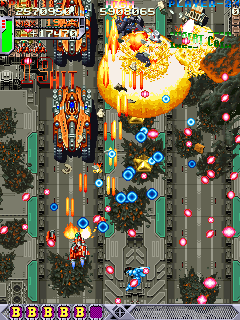 DoDonPachi gameplay
